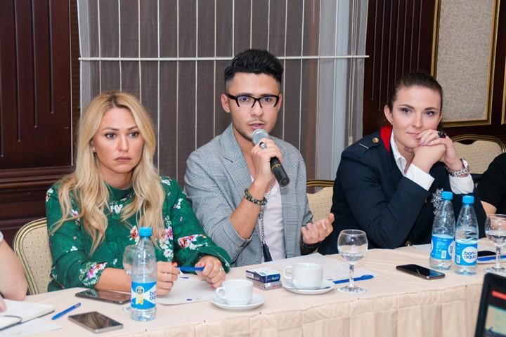 Любовь и мода по-бакински (ФОТО)