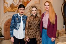 Любовь и мода по-бакински (ФОТО)