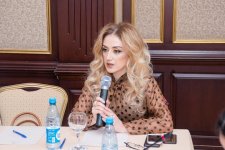 Любовь и мода по-бакински (ФОТО)