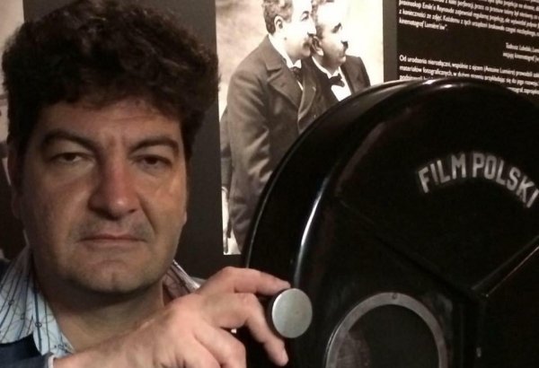 Ульви Мехти проведет ножом по воде (ВИДЕО)