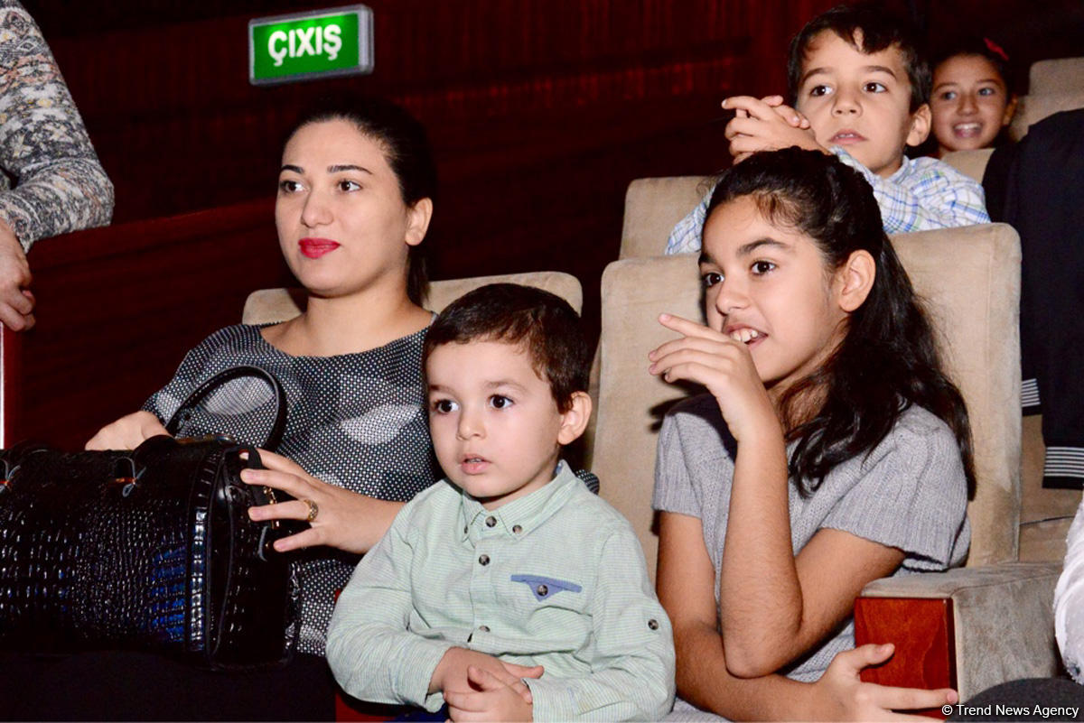 В Баку появился детский космодром (ФОТО)