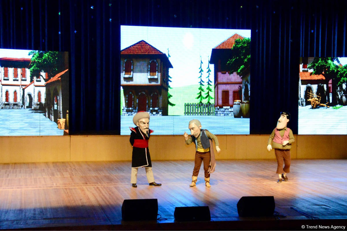 В Баку появился детский космодром (ФОТО)