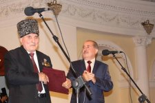 Азербайджанские ашуги отметили юбилей Исфандияра Рустамова (ФОТО)