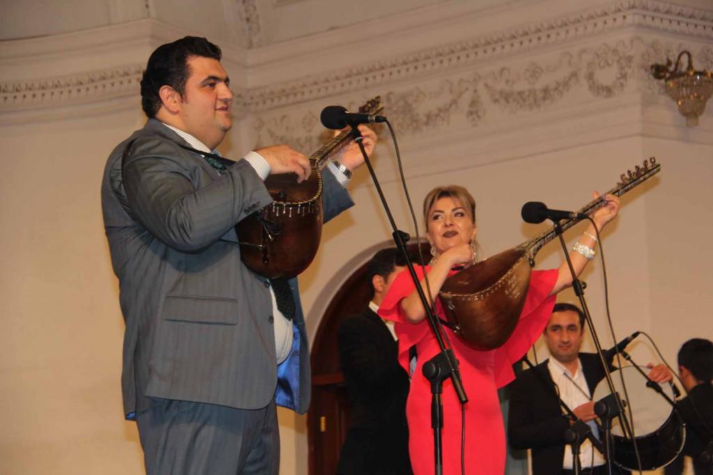 Азербайджанские ашуги отметили юбилей Исфандияра Рустамова (ФОТО)