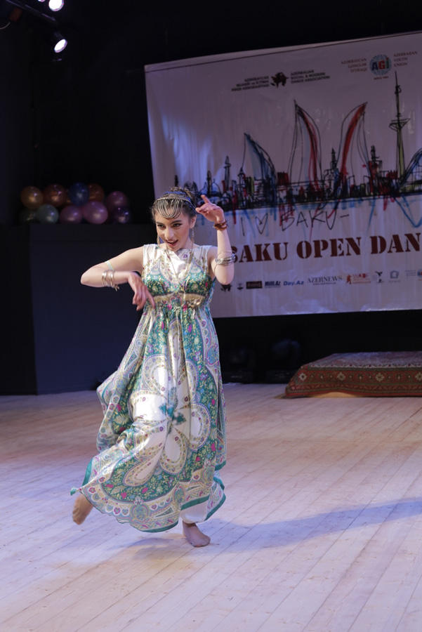 Азербайджан и Россия – кто лучше? (ФОТО)