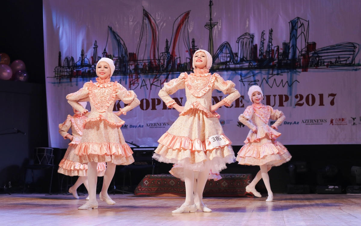 Азербайджан и Россия – кто лучше? (ФОТО)