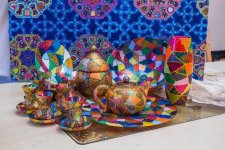 Ужин в бакинском ресторане в окружении красочных произведений искусств (ФОТО)