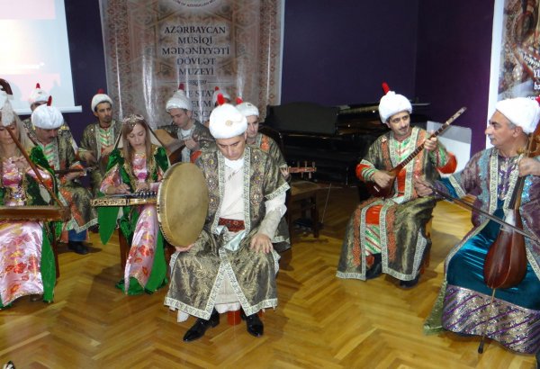 Меджнун Керим вернул к жизни ряд старинных азербайджанских музыкальных инструментов (ФОТО)