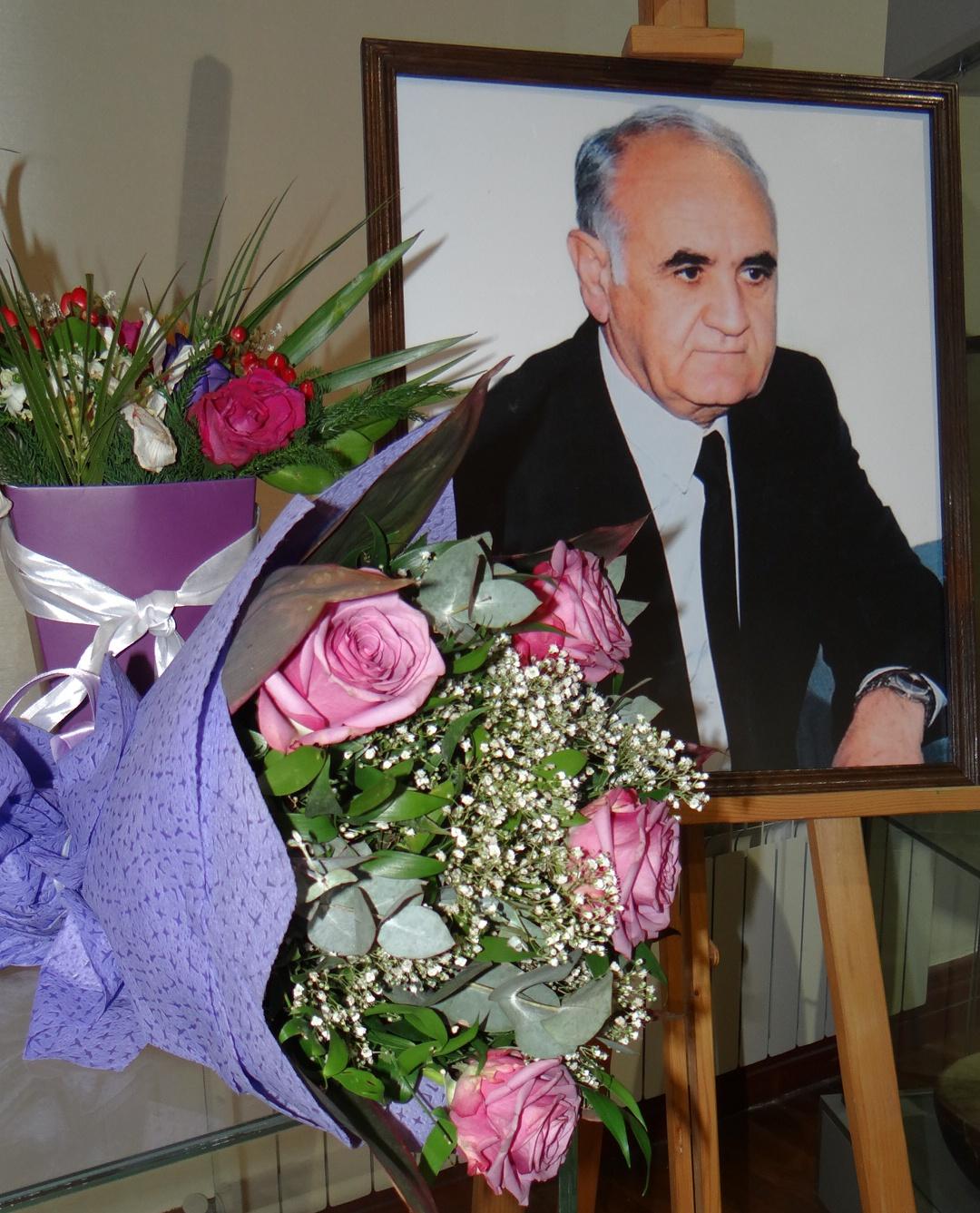 Меджнун Керим вернул к жизни ряд старинных азербайджанских музыкальных инструментов (ФОТО)