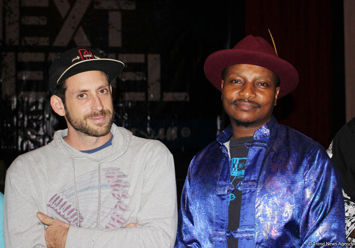 Американские мастера хип-хопа об Азербайджане, мейхане и национальных танцах (ФОТО)