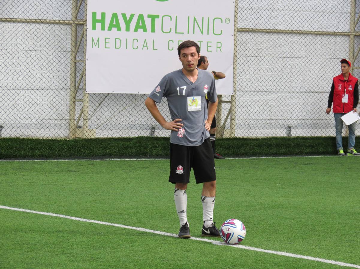 В Баку стартовали игры AZFAR Business League по мини-футболу среди компаний (ВИДЕО,ФОТО)