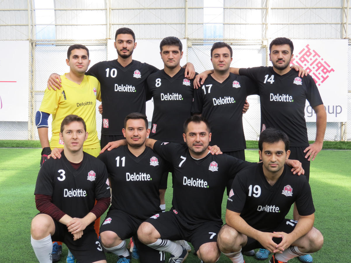 В Баку стартовали игры AZFAR Business League по мини-футболу среди компаний (ВИДЕО,ФОТО)
