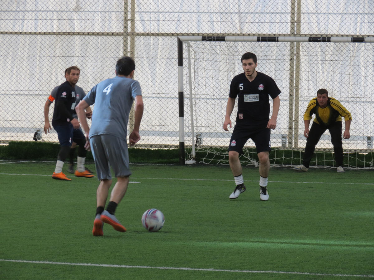 В Баку стартовали игры AZFAR Business League по мини-футболу среди компаний (ВИДЕО,ФОТО)
