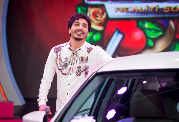 Новый клип для Европы и Азербайджана от автора хита "Papito Chocolata" (ФОТО, ВИДЕО)