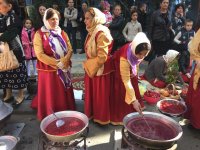 В Азербайджане проходит потрясающий Фестиваль граната (ФОТО)