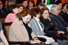 В Баку проходит церемония прощания с Рафигом Гусейновым (ФОТО)