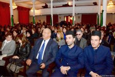 В Баку проходит церемония прощания с Рафигом Гусейновым (ФОТО)