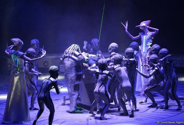 Такого циркового шоу в Баку еще не было! (ФОТО)