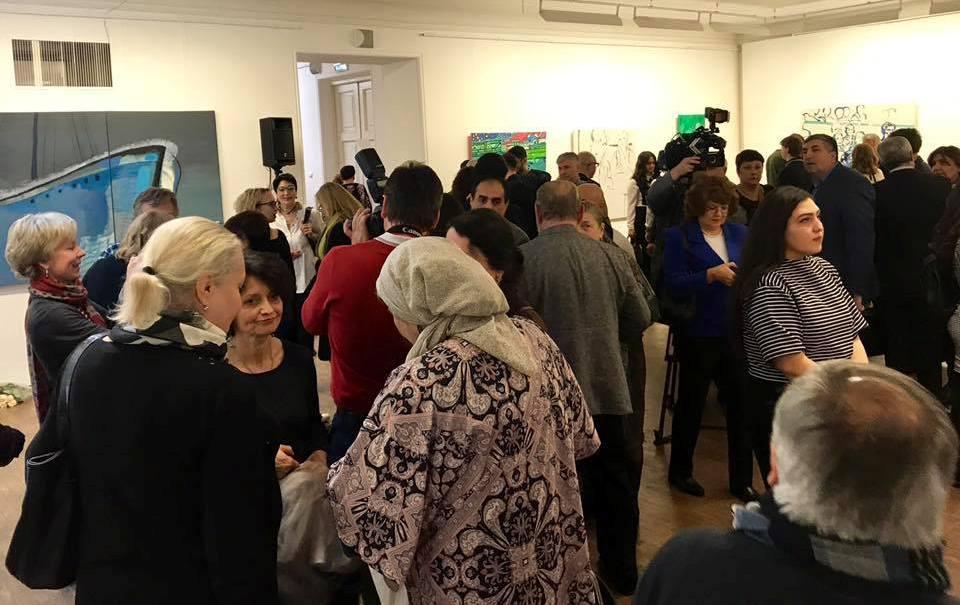 Москвички предпочитают бакинских нефтяников и Мэрилин Монро (ФОТО)