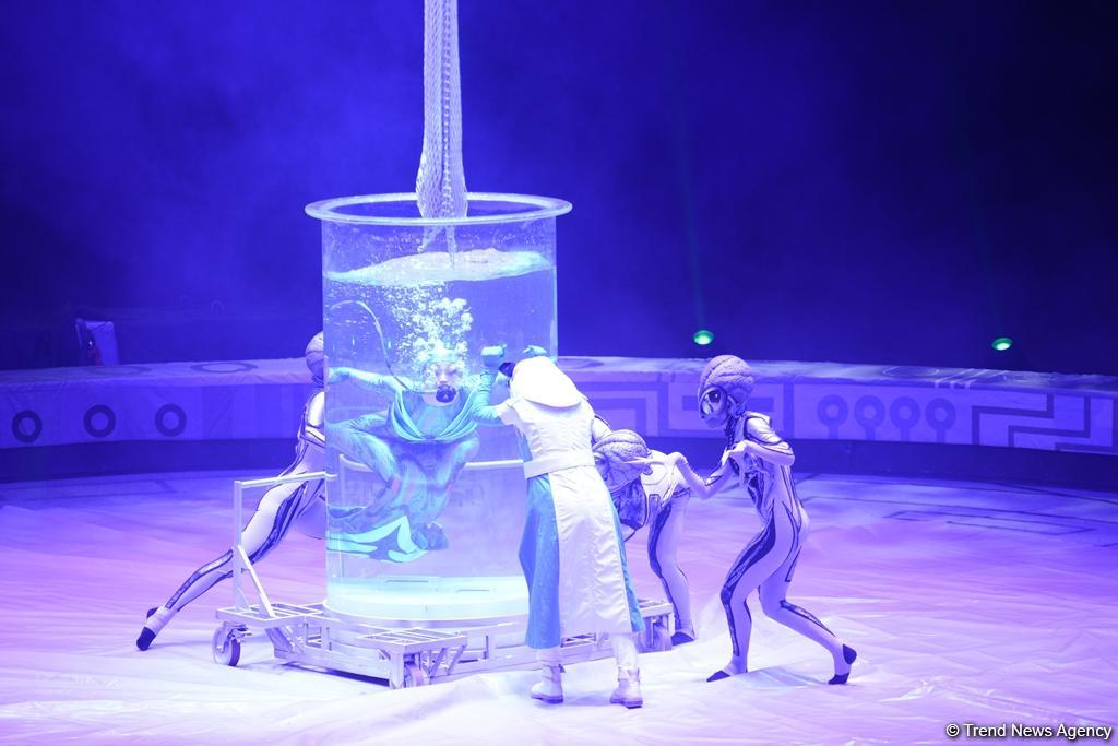 Такого циркового шоу в Баку еще не было! (ФОТО)