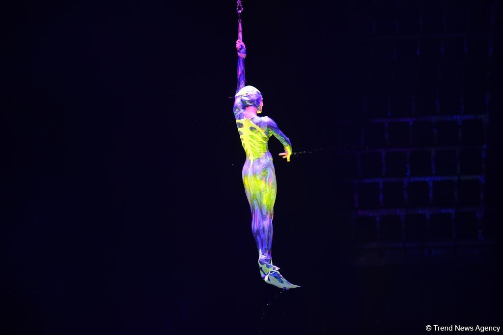 Такого циркового шоу в Баку еще не было! (ФОТО)
