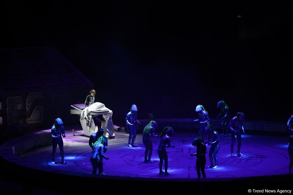 Такого циркового шоу в Баку еще не было! (ФОТО)