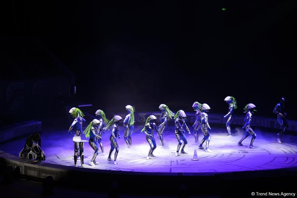 Такого циркового шоу в Баку еще не было! (ФОТО)