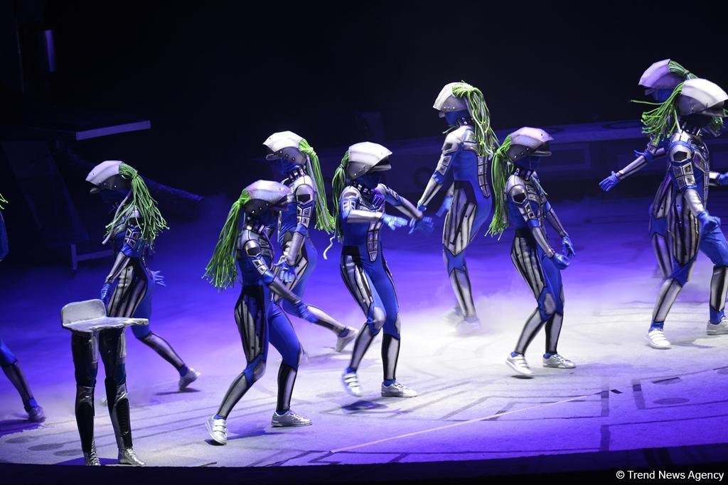 Такого циркового шоу в Баку еще не было! (ФОТО)