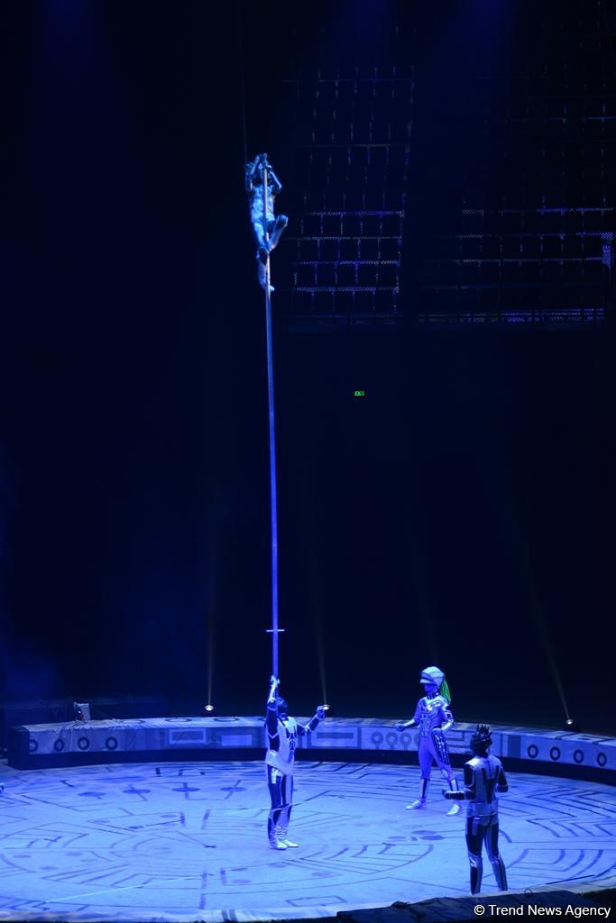 Такого циркового шоу в Баку еще не было! (ФОТО)