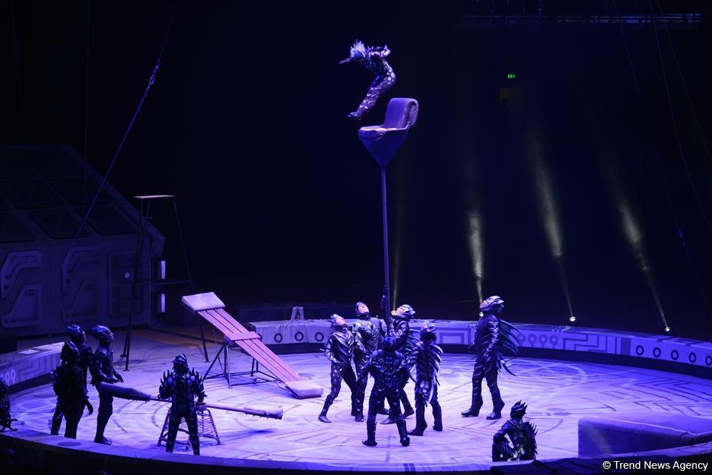 Такого циркового шоу в Баку еще не было! (ФОТО)