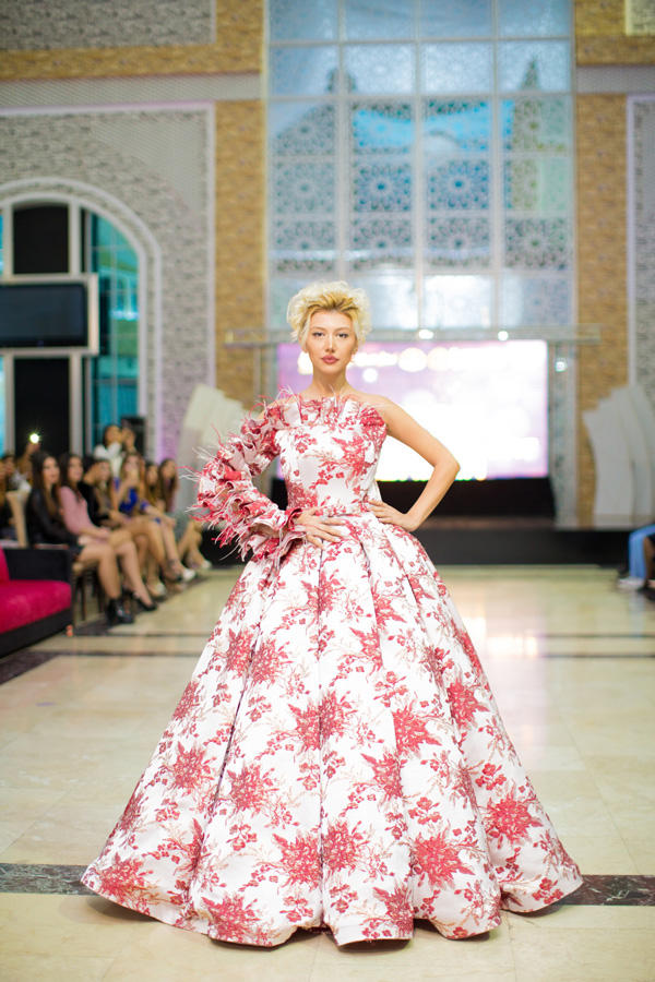 В Баку прошел финал конкурса "Платье года Азербайджана - 2017" (ФОТО)