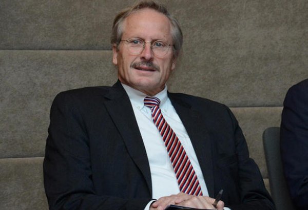 Самое важное сегодня - найти способы построения долгосрочного мира между Азербайджаном и Арменией - Секута