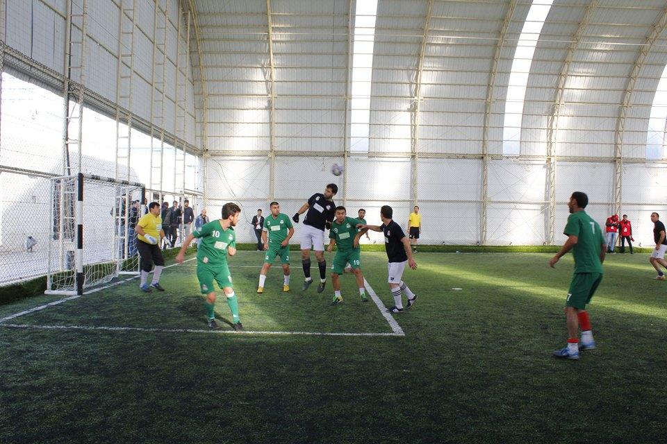 Футбольные страсти  AZFAR Business League - голы, желтые и красные карточки (ВИДЕО, ФОТО)