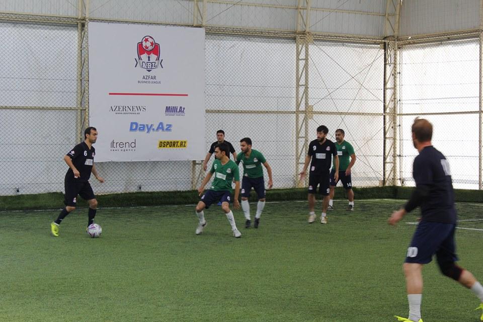 Футбольные страсти  AZFAR Business League - голы, желтые и красные карточки (ВИДЕО, ФОТО)