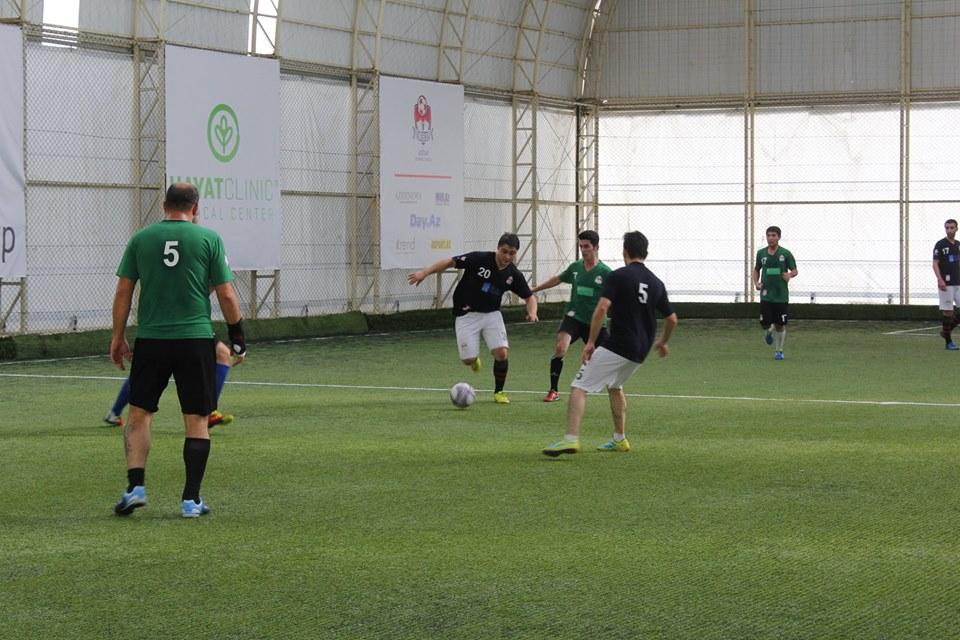 Футбольные страсти  AZFAR Business League - голы, желтые и красные карточки (ВИДЕО, ФОТО)