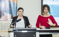 В Баку стартовал İT-проект для девушек с нарушением слуха и речи (ФОТО)