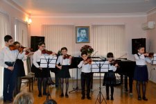Памяти Тофига Гулиева от юных музыкантов (ФОТО)