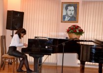 Памяти Тофига Гулиева от юных музыкантов (ФОТО)