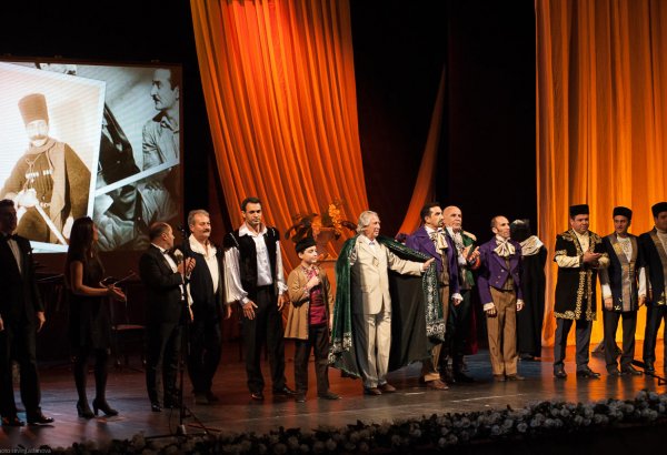 Свою последнюю роль он играл вслепую! Юбилей Агасадыха Герайбейли в красочном представлении (ФОТО)