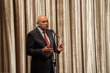 Свою последнюю роль он играл вслепую! Юбилей Агасадыха Герайбейли в красочном представлении (ФОТО)