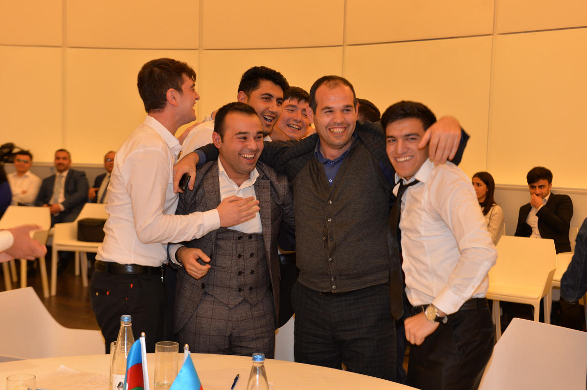 В Центре Гейдара Алиева прошло IV общереспубликанское соревнование знаний «Гейдар Алиев и история Азербайджана» (ФОТО)