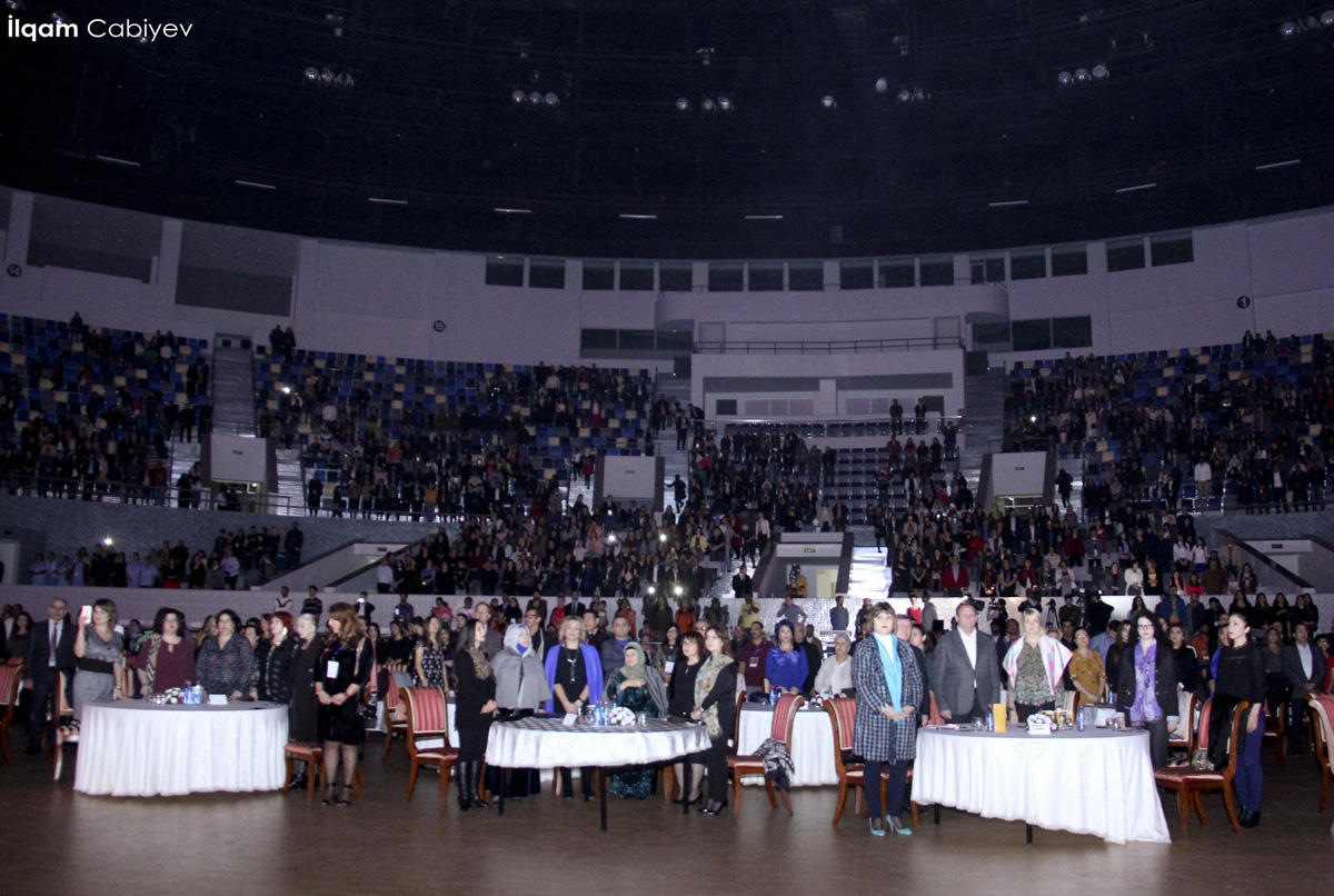 В Баку прошла грандиозная Ночь Болливуда в честь дружбы Азербайджана и Индии (ФОТО)