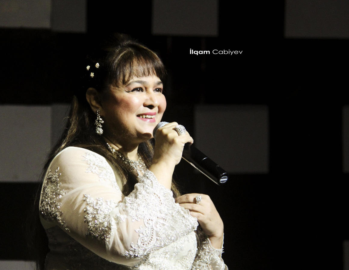 В Баку прошла грандиозная Ночь Болливуда в честь дружбы Азербайджана и Индии (ФОТО)