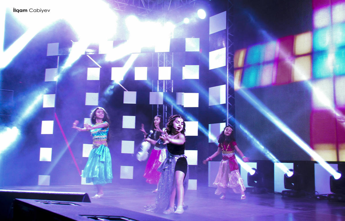 В Баку прошла грандиозная Ночь Болливуда в честь дружбы Азербайджана и Индии (ФОТО)