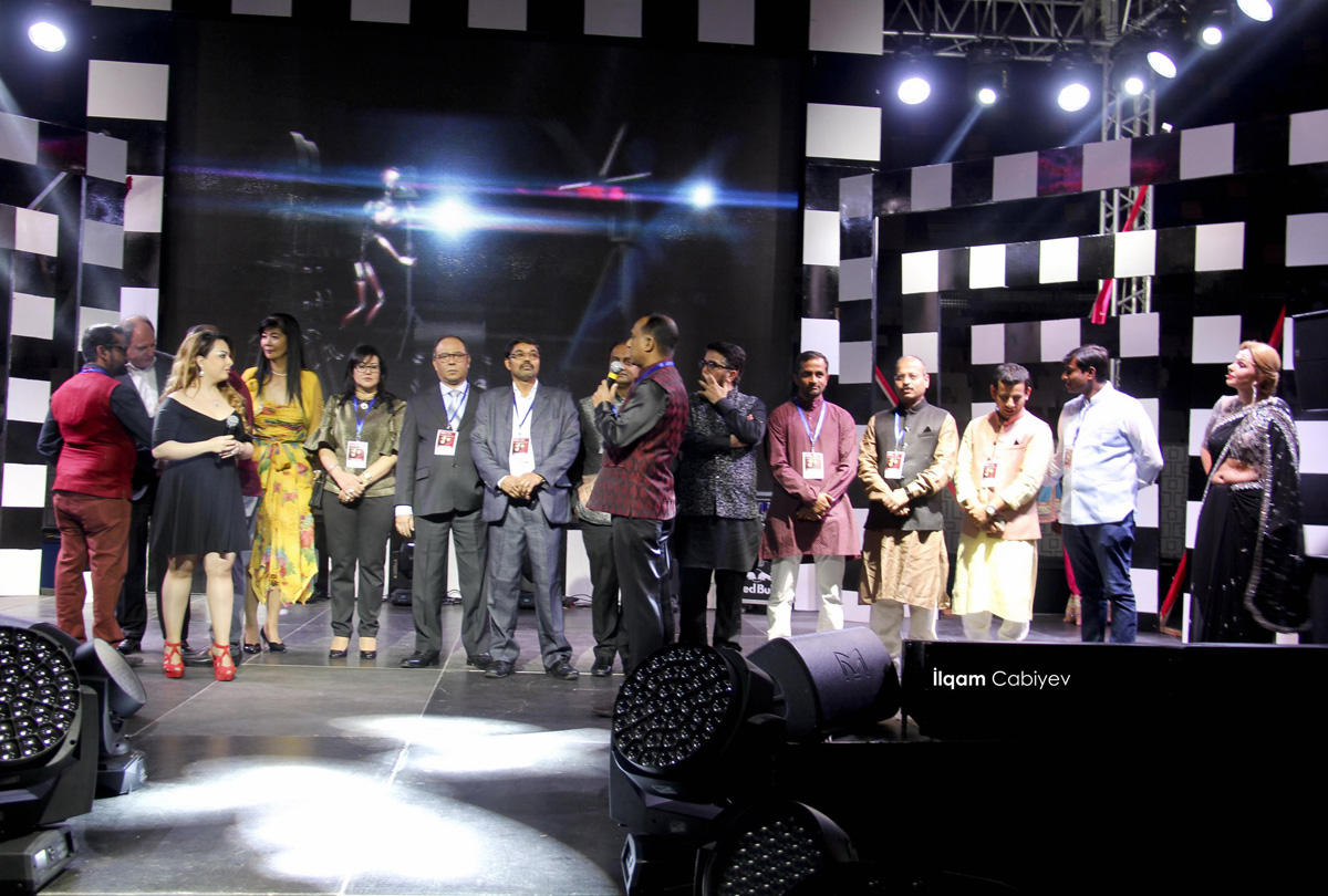 В Баку прошла грандиозная Ночь Болливуда в честь дружбы Азербайджана и Индии (ФОТО)