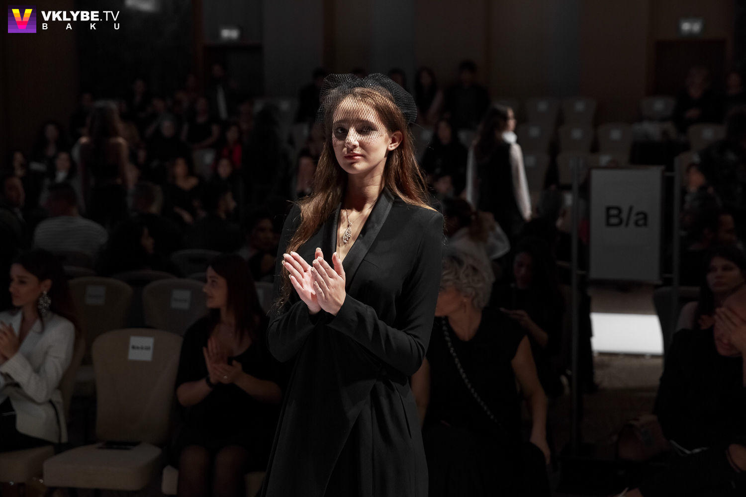 В Баку представлена коллекция Патрика Боффа, посвященная Ив Сен-Лорану (ФОТО)