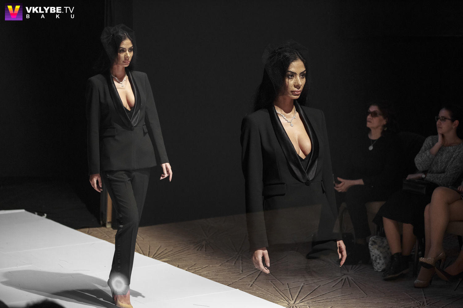 В Баку представлена коллекция Патрика Боффа, посвященная Ив Сен-Лорану (ФОТО)