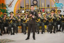 Азербайджанские женщины после шопинга чувствуют себя счастливее (ФОТО)