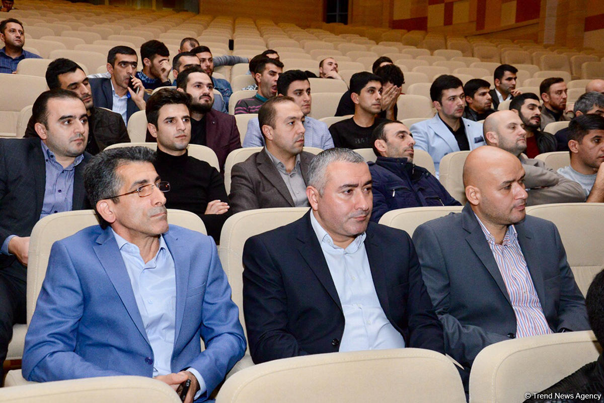 В Баку прошла жеребьевка стадии play-off  AZFAR Business League – чемпионат вызвал большой интерес (ФОТО)