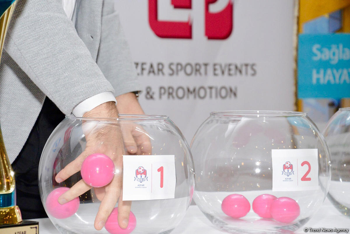 В Баку прошла жеребьевка стадии play-off  AZFAR Business League – чемпионат вызвал большой интерес (ФОТО)